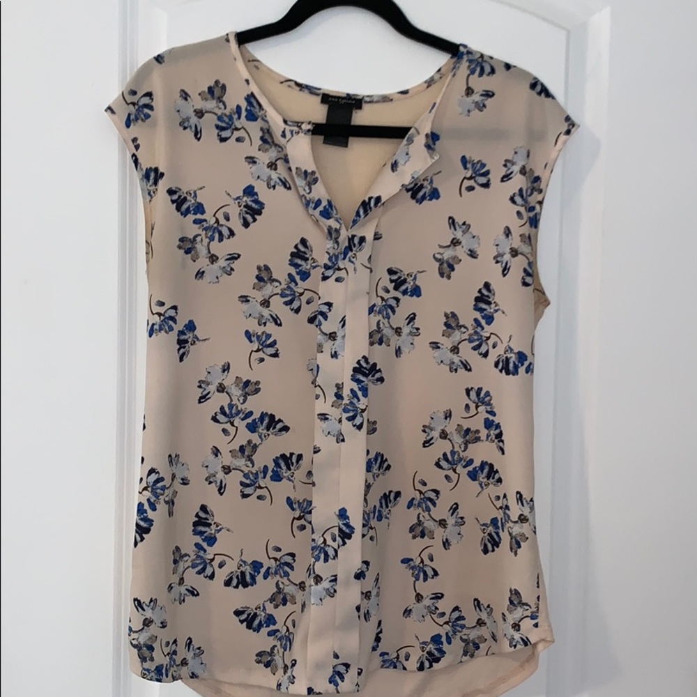 Ann Taylor pink floral short sleeve